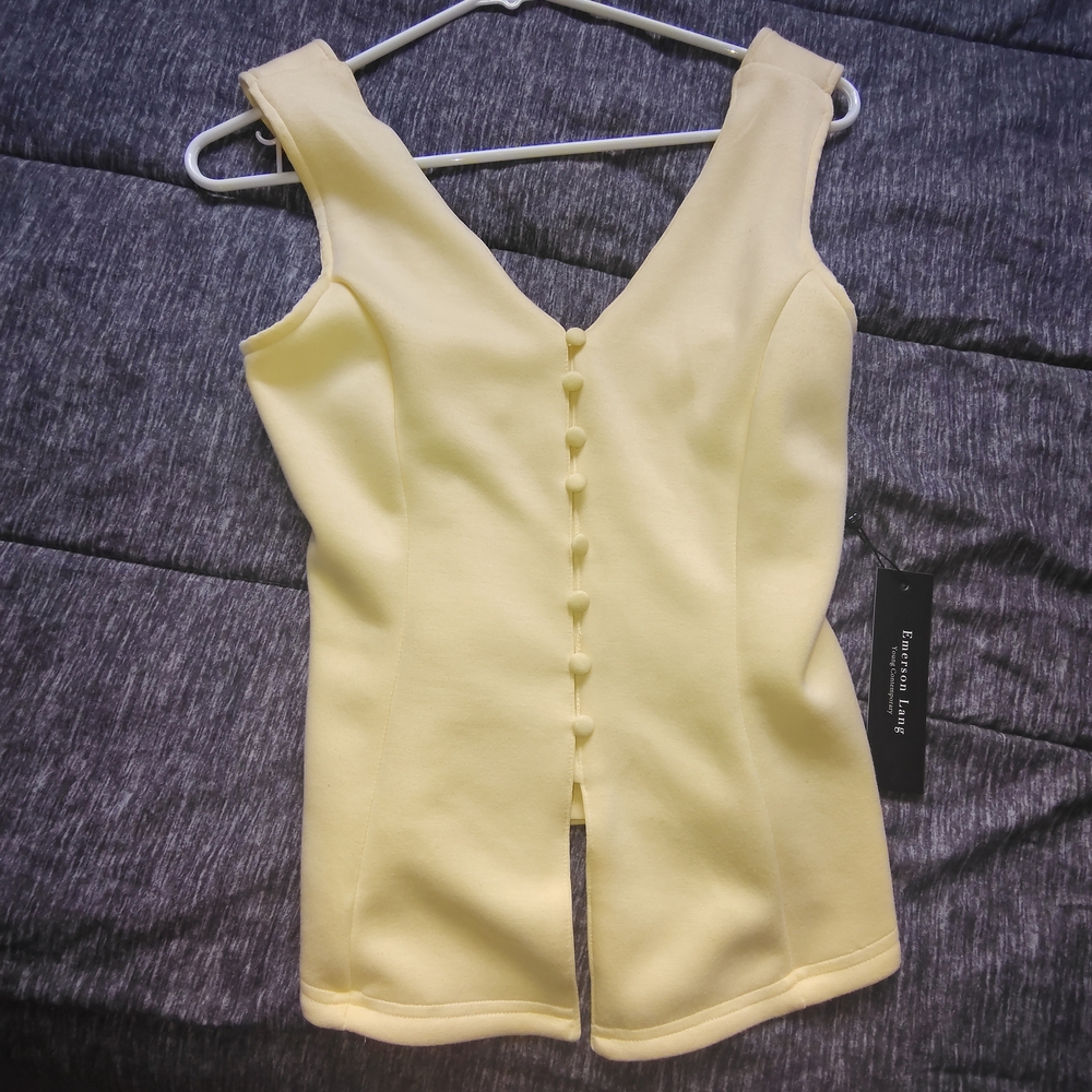 V-Neck Pale Yellow Button-Front Women's Camisole